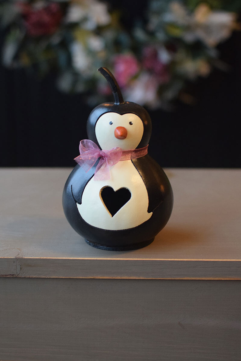 Valentine penguin gourd at Meadowbrooke Gourds