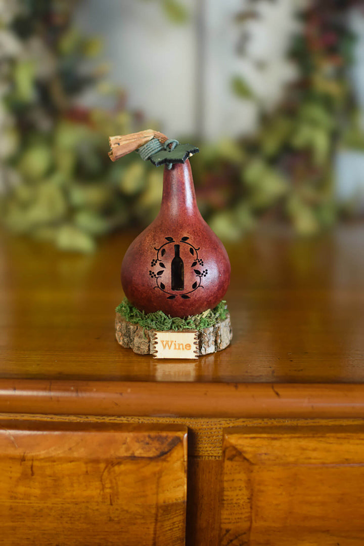 Tiny Wine Silhouette Gourd Design