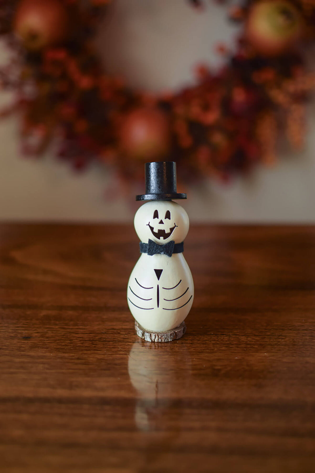 White Skully skeleton gourd at Meadowbrooke Gourds