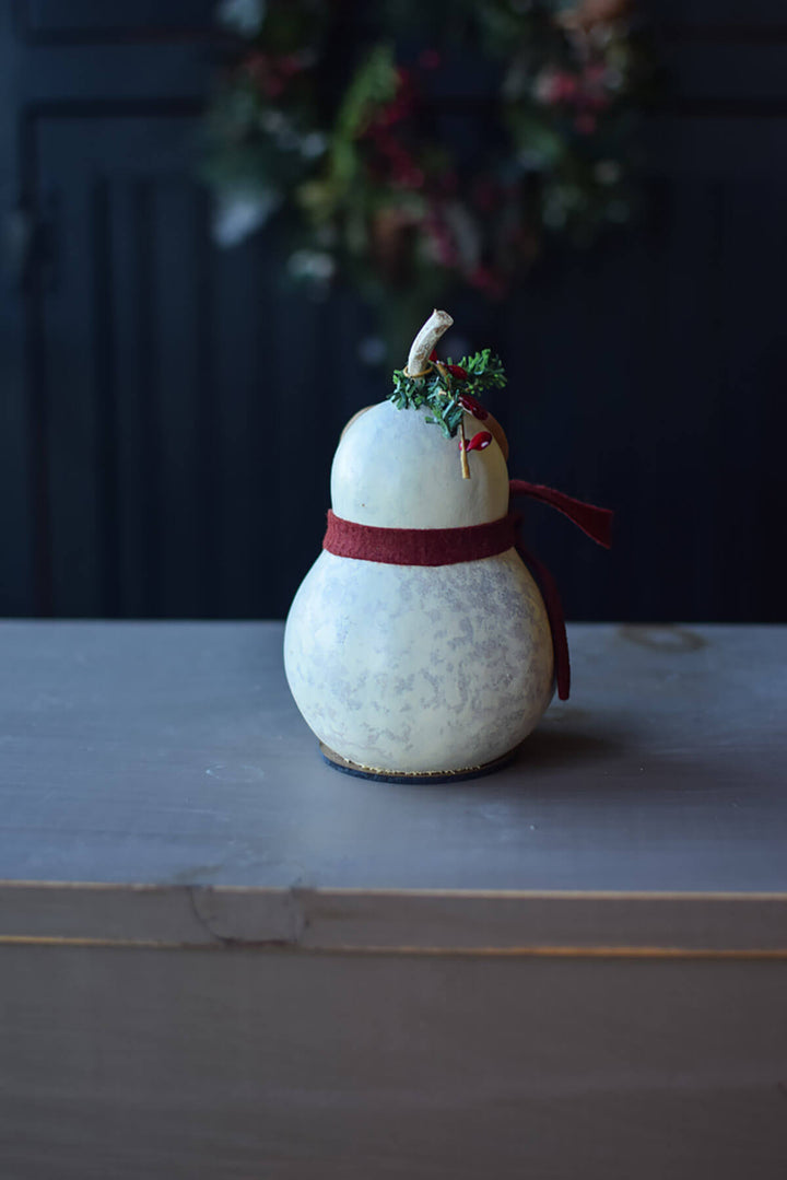 Olwen Gourd Owl at Meadowbrooke Gourds. Back View