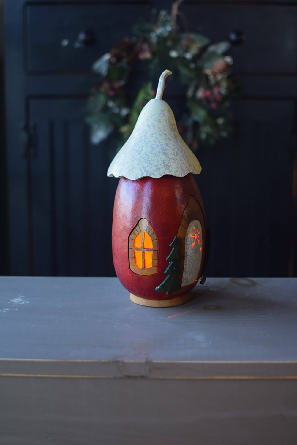 Winchester Gourd Cottage at Meadowbrooke Gourds. Right Side View 