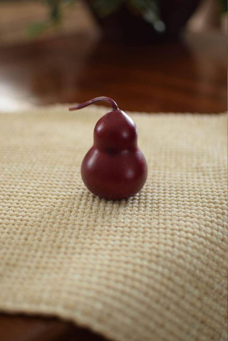 Dyed small gourd