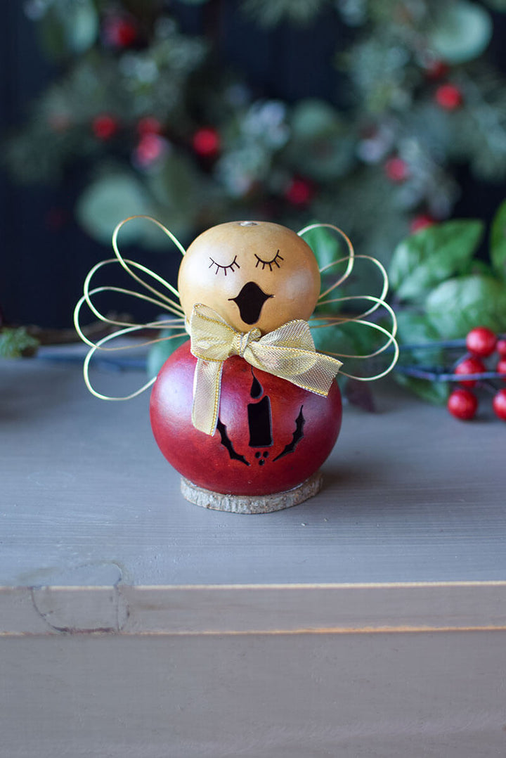 Tiny angel gourd at Meadowbrooke Gourds